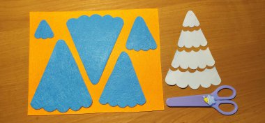 Mavi dans eden Noel ağacı, el işi, oyuncak, kesilecek parçalar