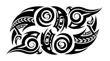 Beyaz arka planda dönen siyah desenli karmaşık kabile dövmesi tasarımı kültürel miras ve mistisizmi çağrıştırıyor..