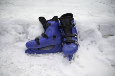 Karda Kayak botları