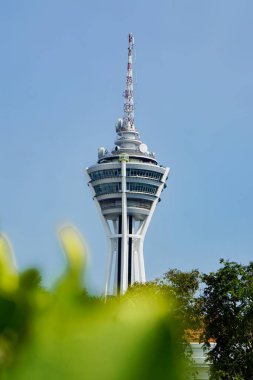 Menara Alor Setar, Kedah, Malezya 'daki modern bir telekomünikasyon ve gözlem kulesi..