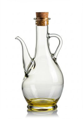Kısmen zeytin yağıyla dolu güzel stil cam bir şişe, bir mantar tıpası içerir. Şişe temiz ve zarif. Masada ya da yemek fotoğrafçılığında yağ servis etmek için ideal. Minimalist arka plan pürüzsüz kıvrımlarını vurgular 