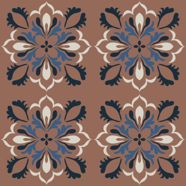 Klasik seramik ve Akdeniz dekoratif tasarımından esinlenilmiş çiçek ve geometrik motiflerle süslenmiş dünyevi, pürüzsüz bir fayans deseni. Duvar kağıdı, tekstil, kumaş, dekor, ambalaj kağıdı ve arka plan için uygundur.