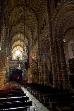 Portekiz 'deki Evora Katedrali' nin içinde..