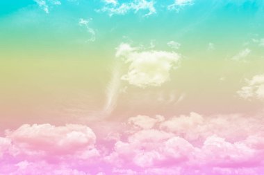 Gökyüzü pastel ve bulut arkaplanı güzel renklerle