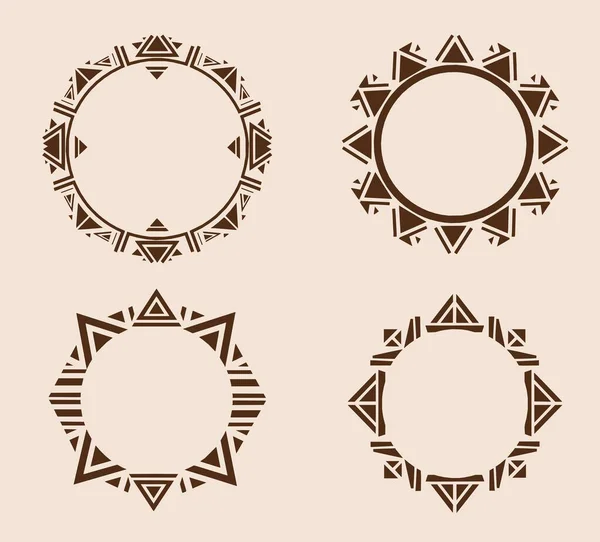 Etnik esinlenilmiş dört dairesel ve güneş şeklinde, karmaşık geometrik desenler içeren detaylı bir set. Bu halk tarzı süsler bohem markalar, kabile logoları, mandala tasarımları ve yaratıcı kırtasiyeler için idealdir..