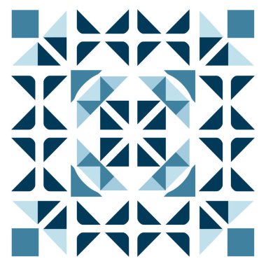 Üçgen, kare ve çeyrek dairelerin tekrarlanan şekilleri mavi ve beyaz tonlarında geometrik bir tasarım oluşturur. Simetrik bir düzen görünür.