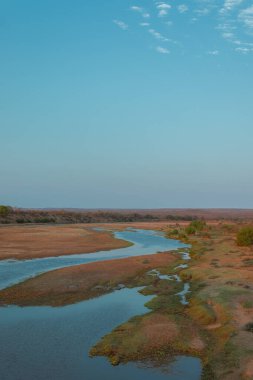 Akşam çöl manzarası.