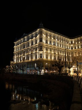 Çek Cumhuriyeti 'nin Karlovy Vary Tarihsel Spa Tatil Köyü