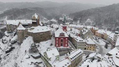 Çek Cumhuriyeti 'nin Madalyon Şehri Karla Kaplandı