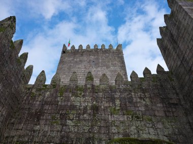 Guimaraes Kalesi Duvarları, Portekiz