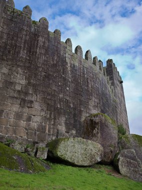 Guimaraes Kalesi Duvarları, Portekiz