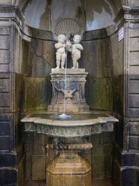 Santuario do Bom Jesus, Braga, Portekiz 'deki eski çeşme estetiği