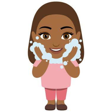 Güzel Afrikalı kadın temizleyici köpük çizgi filmiyle yüzünü yıkıyor.