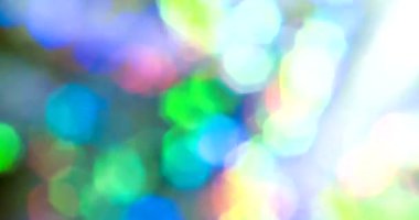 Sinematik Film Yanması ve Vintage Dokusuyla Işık Sızıntısı