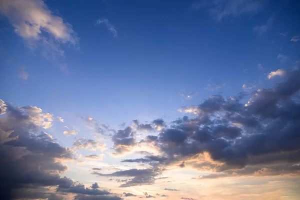 Небо Облачность Вечером — стоковое фото