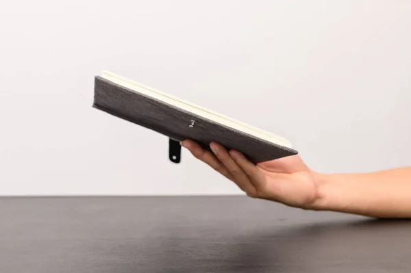 Concept Reading Love Hand Holding Book Desk — Stock Photo, Image