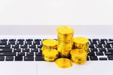 Bilgisayara para yatırmak ve büyütmek