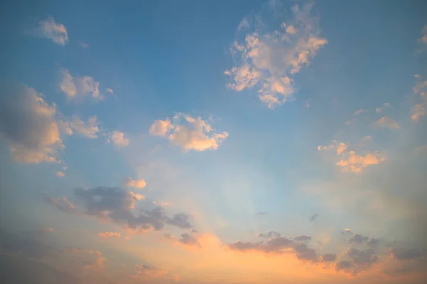 Lucht Wolken Avond — Stockfoto