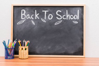 Yeteneklerini geliştirmek için okula ve eğitim konseptine geri dön