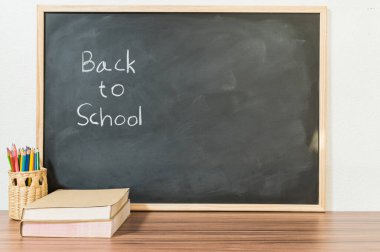 Yeteneklerini geliştirmek için okula ve eğitim konseptine geri dön