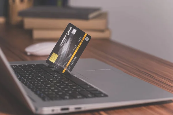 People Use Credit Cards Shop Online Computers — Stock Photo, Image