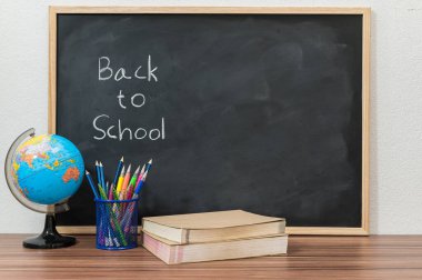 Yeteneklerini geliştirmek için okula ve eğitim konseptine geri dön