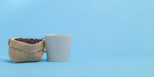 咖啡豆咖啡杯能量饮料 — 图库照片