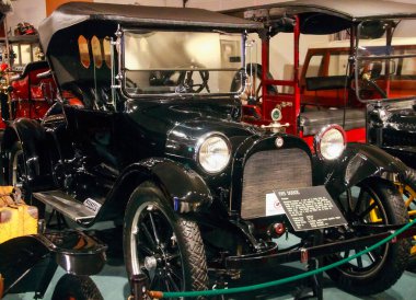 Burası otomotiv imalatı tarihine ve ABD 'de ulaşım gelişimine adanmış eşsiz bir yer..