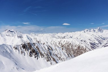 Gudauri Kayak Merkezi, Gürcistan, Karlı Dağ Kış Manzarası