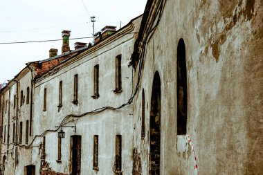 Modern çok katlı şehir evi apartman dairesi, dış bina.