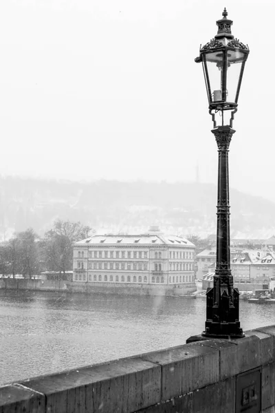 Puente Carlos Puente Histórico Que Cruza Río Moldava Praga República —  Fotos de Stock