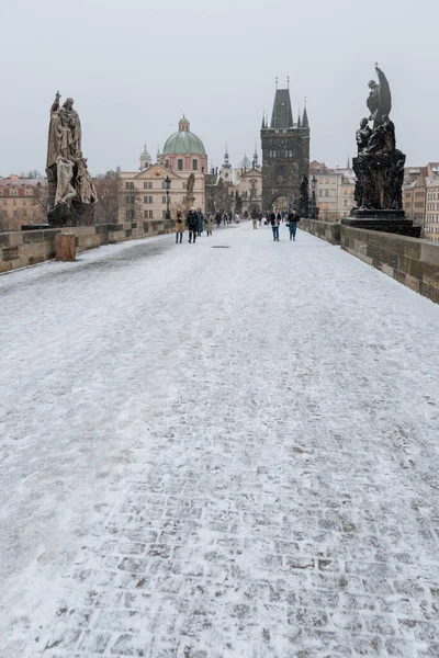 Karlův Most Historický Most Který Překračuje Vltavu Praze Její Stavba — Stock fotografie