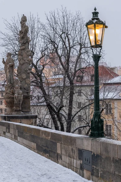 Most Karola Jest Historycznym Mostem Który Przecina Wełtawę Pradze Czechy — Zdjęcie stockowe