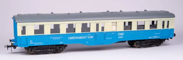 Model Demiryolu Gerçek Bir Demiryolunun Çevresinin Ölçekli Bir Modelde Temsil — Stok fotoğraf