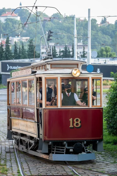 Straßenbahnparade Durch Prag 2021 Anlässlich Des 130 Jahrestages Der Inbetriebnahme — Stockfoto