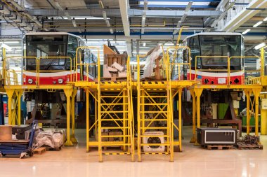 Başkent Prag 'ın Ulaştırma Şirketi' nin merkez atölyeleri, başkent Prag 'ın Ulaştırma Şirketi' nin ana atölyeleridir..