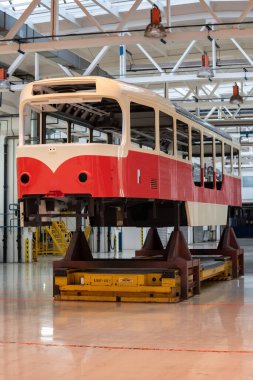 Başkent Prag 'ın Ulaştırma Şirketi' nin merkez atölyeleri, başkent Prag 'ın Ulaştırma Şirketi' nin ana atölyeleridir..