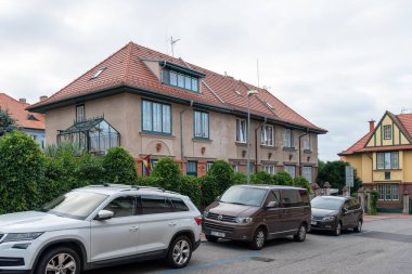 Orechovka, Hanspaulka ile birlikte Prag 'ın en ünlü ve en eski bahçelerinden biridir..