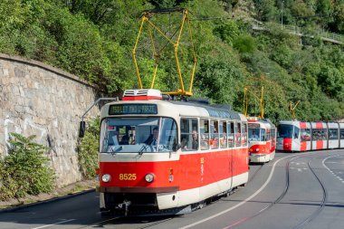 T3 tramvayı, 1960 'lardan beri CKD Tatra atölyesinde üretilen efsanevi bir Çekoslovak tramvayı. Dünyanın en yaygın kullanılan tramvay araçlarından biri haline geldi..