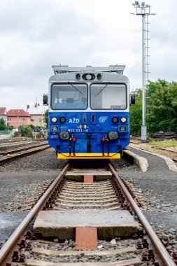 Deneysel demiryolu 811 Edita, eşsiz bir Çekoslovak dizel treni bölgesel yolcu taşımacılığı için yeni teknolojileri test ediyor.