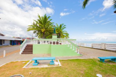 Panama Armuelles 16 Ocak 1900 'lerin başında Bin Gün Savaşı' nın kahramanı Kaptan Armuelles 'e adanmış bir anıt. 16 Ocak, 20 'de gerçek zamanlı video çekimi