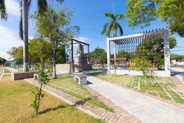 Panama David 12 Şubat, şehir merkezinde bulunan annenin parkındaki heykeller. Çekim 12 Şubat 2021