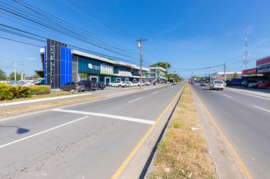 Panama David 12 Şubat, burası Pacific Plaza iş merkezi polikliniklerin ve çeşitli ticari faaliyetlerin çalıştığı yer. Çekim 12 Şubat 2021