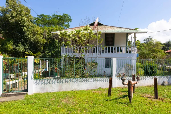 Panama Armuelles Nisan Tipik Yenilenmiş Ahşap Bir Zamanlar Tip Evler — Stok fotoğraf