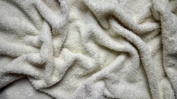 doğal katlı yumuşak bej pelüş kumaş dokusu, web tasarımı için rahat mikrofiber arka plan, iç markalaşma, tekstil, maket, yazdırma medyası ve minimal görsel içerik