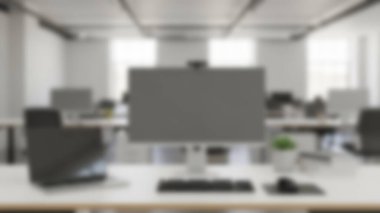 Temiz masalar, bilgisayarlar, dizüstü bilgisayarlar ve ofis sandalyeleriyle dolu, verimli ve minimalist bir çalışma alanı yaratan parlak ve modern bir ofis..