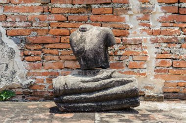 Tayland 'daki Ayutthaya Tarihi Parkında Antik Kalıntılar