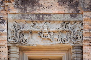Doğu Mebon Tapınağı, Angkor arkeolojik kompleksindeki antik bir Khmer Hindu tapınağı, Siem Reap, Kamboçya.