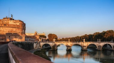 Castel Sant 'Angelo ve Ponte Sant' Angelo, Roma, Lazio, İtalya, Avrupa