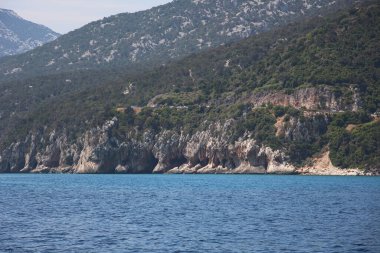 Baunei, Orosei Körfezi, Nuoro ili, Sardunya, İtalya, Avrupa kıyıları boyunca manzaralar